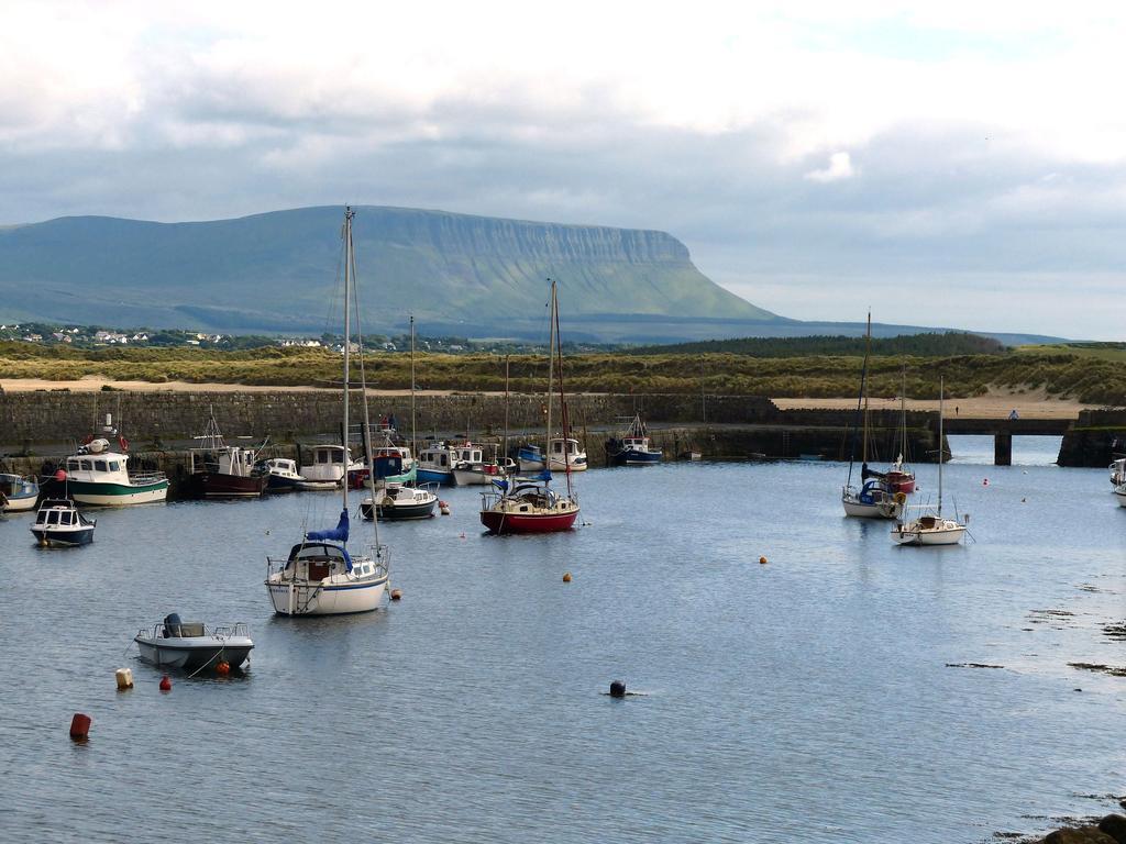 The Beach Hotel Mullaghmore Buitenkant foto