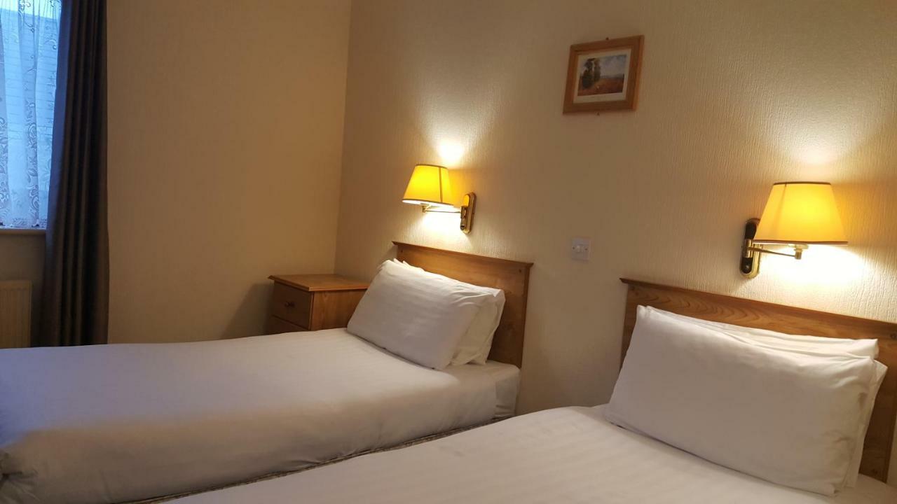 The Beach Hotel Mullaghmore Buitenkant foto