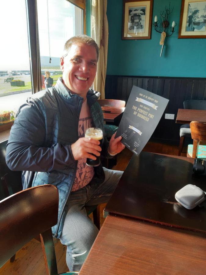 The Beach Hotel Mullaghmore Buitenkant foto