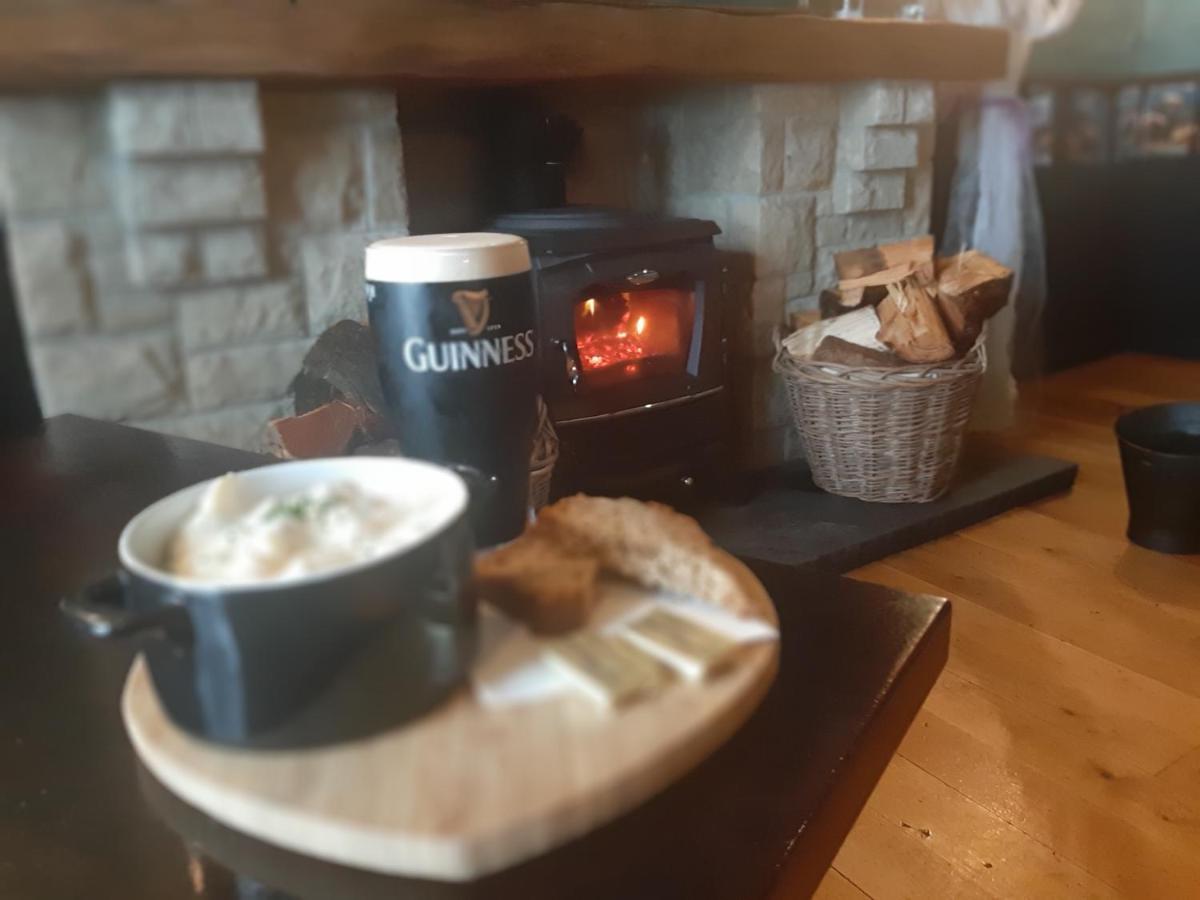 The Beach Hotel Mullaghmore Buitenkant foto